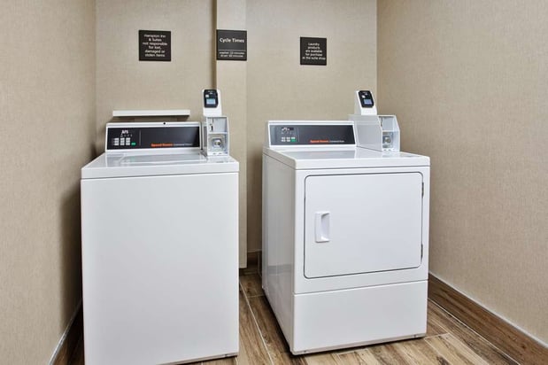 Images Hampton Inn & Suites Tampa East (Casino Area)