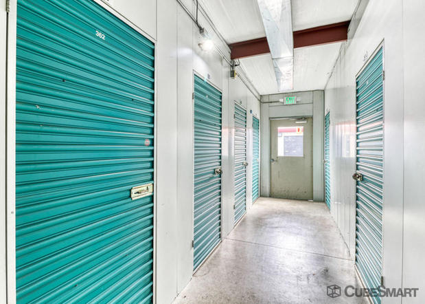 Images CubeSmart Self Storage
