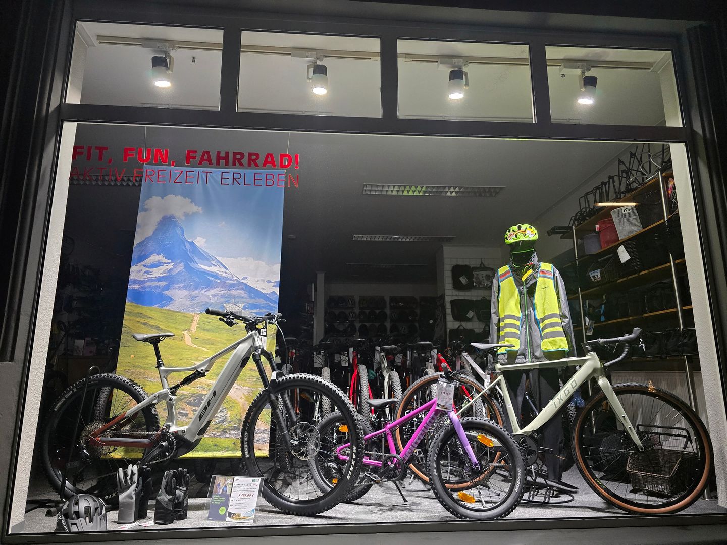 Zweirad Schellhase, Hauptstr. 194 in Schwalbach