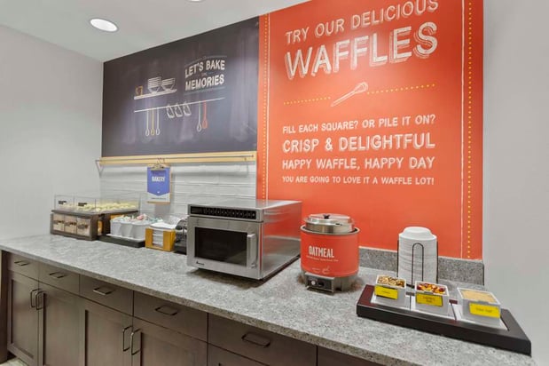 Images Hampton Inn and Suites Columbus Scioto Downs