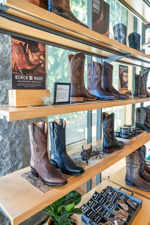 Images Ariat Brand Shop