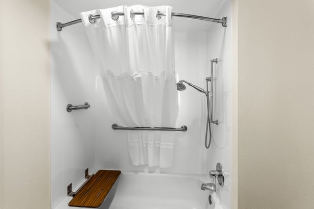 Images Holiday Inn Express & Suites Charleston-Southridge by IHG