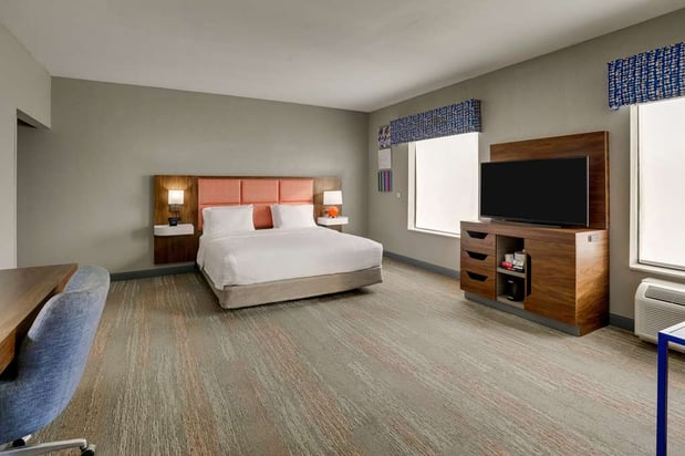 Images Hampton Inn & Suites St. Louis-Edwardsville
