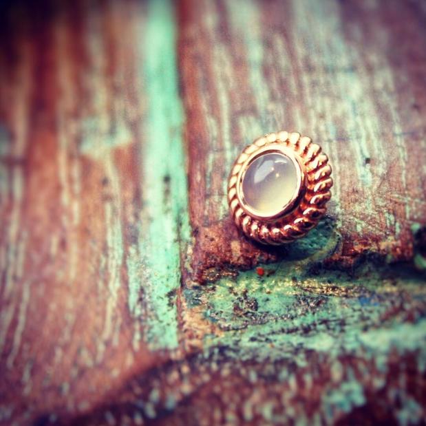Images AHIMSA PIERCING STUDIO, FINE JEWELRY & MEDICAL AESTHETICS