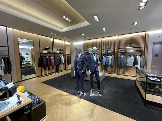 Images BOSS Store - South Coast Plaza