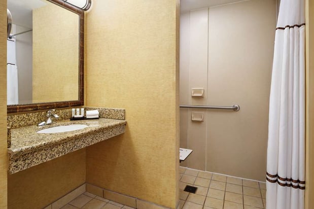 Images Embassy Suites by Hilton Charlotte Concord Golf Resort & Spa
