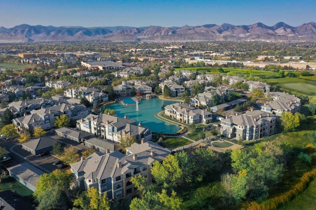 Images Camden Lakeway Apartments