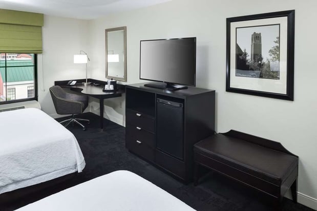 Images Hampton Inn & Suites Gainesville-Downtown