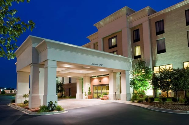 Images Hampton Inn & Suites Cincinnati-Union Centre