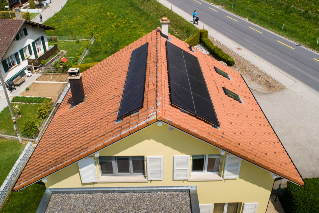 Bilder Swissolaire Sàrl