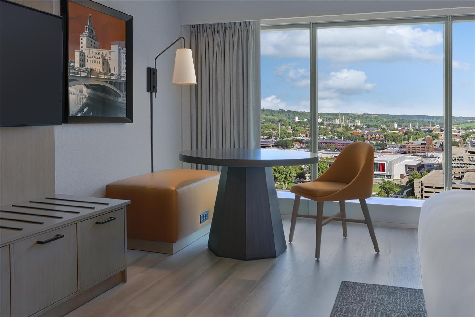 Guest room 