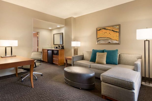 Images Embassy Suites by Hilton Franklin Cool Springs