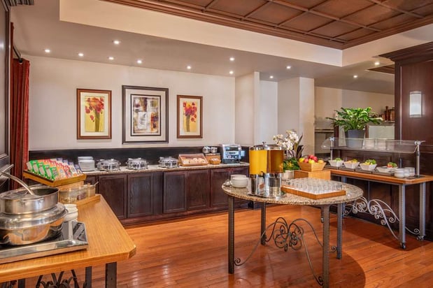 Images DoubleTree by Hilton Hotel Chicago - North Shore Conference Center