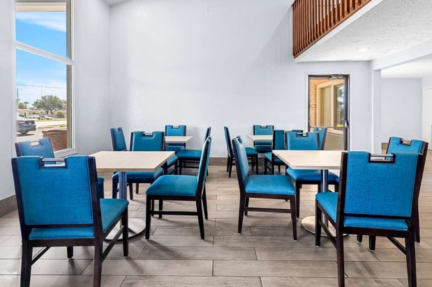 Images SureStay Plus by Best Western Beaumont