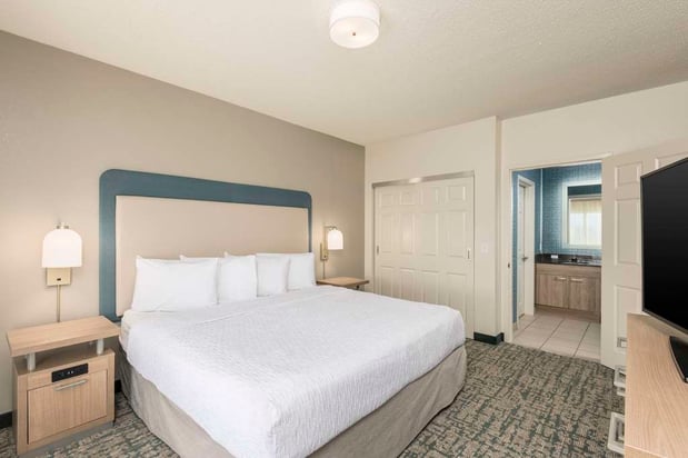 Images Homewood Suites by Hilton Miami-Airport/Blue Lagoon