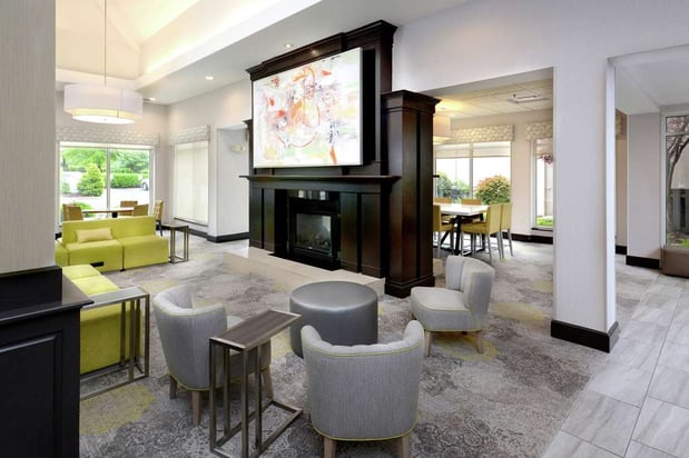 Images Hilton Garden Inn Greensboro