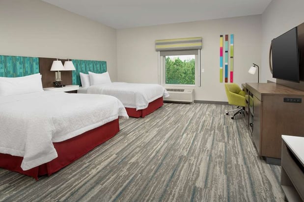 Images Hampton Inn & Suites Charlotte Airport Lake Pointe