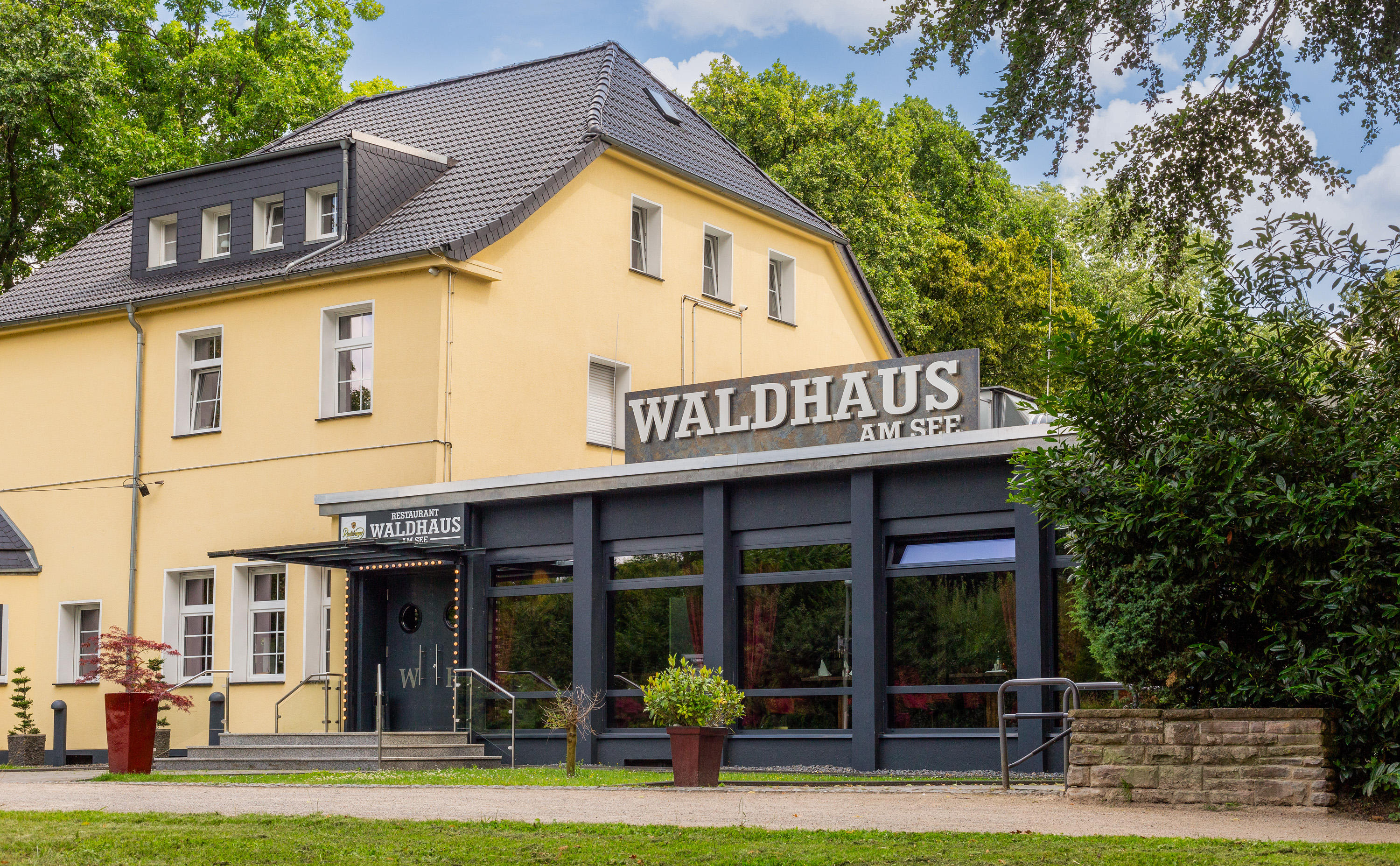 Bilder Waldhaus Restaurant GmbH