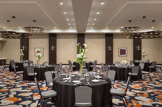 Images Homewood Suites by Hilton Indianapolis Downtown IUPUI