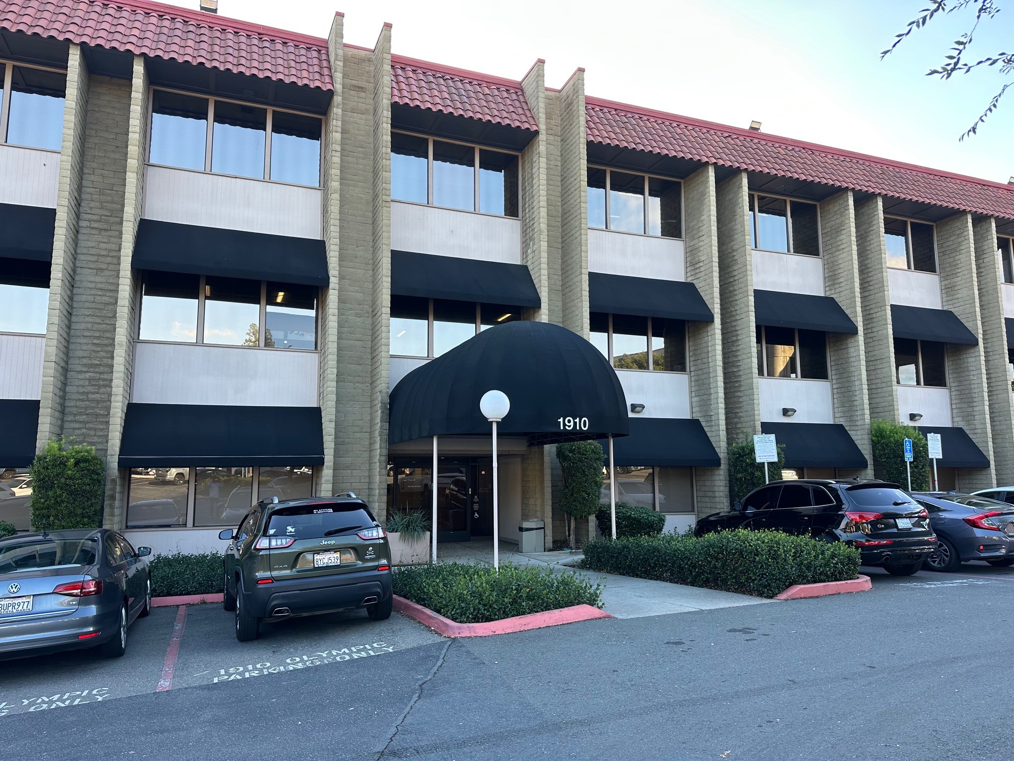 Walnut Creek Office Building