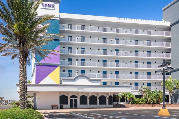 Images Spark by Hilton Ormond Beach Oceanfront