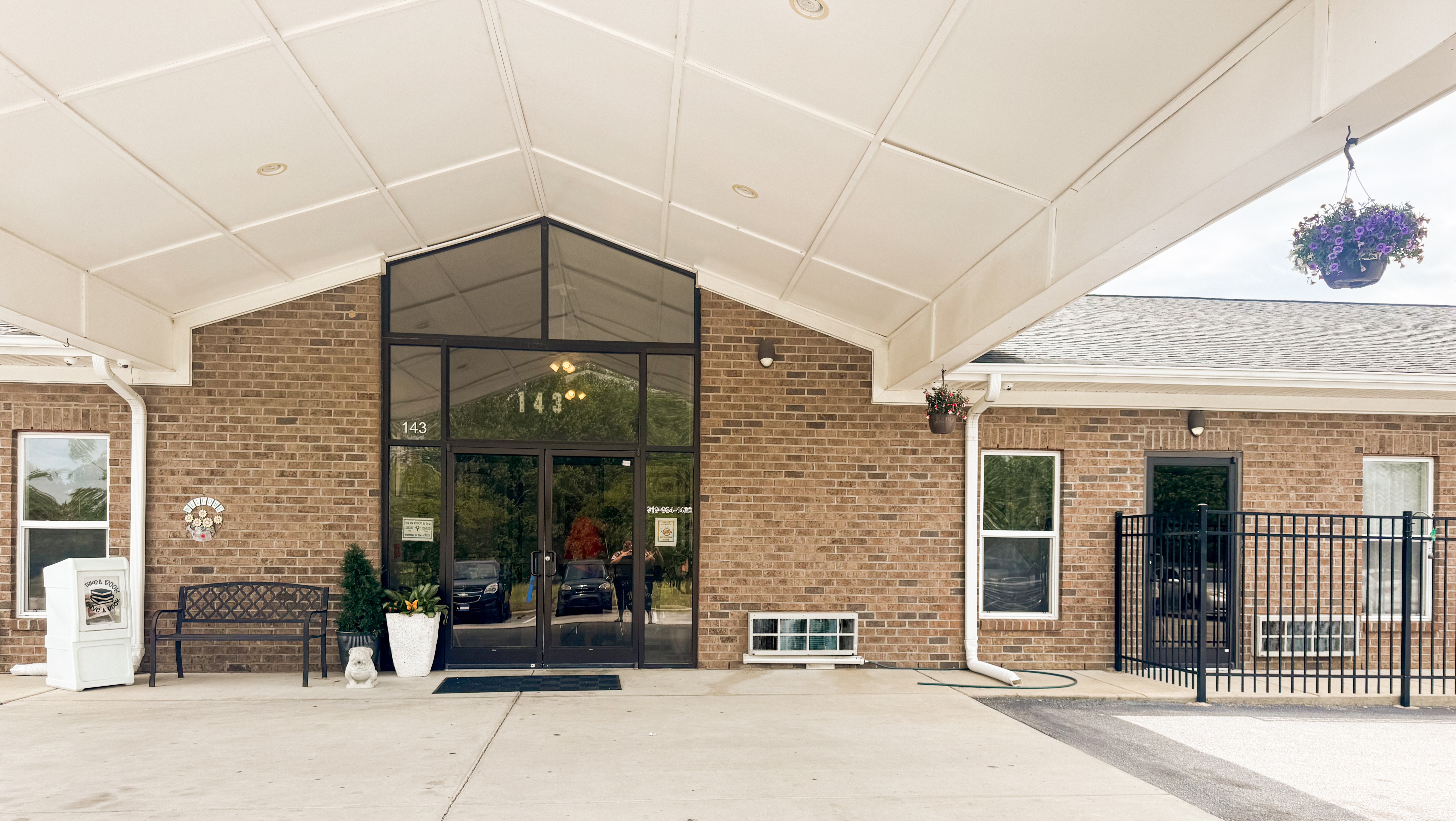 Childcare Network School #320 Exterior