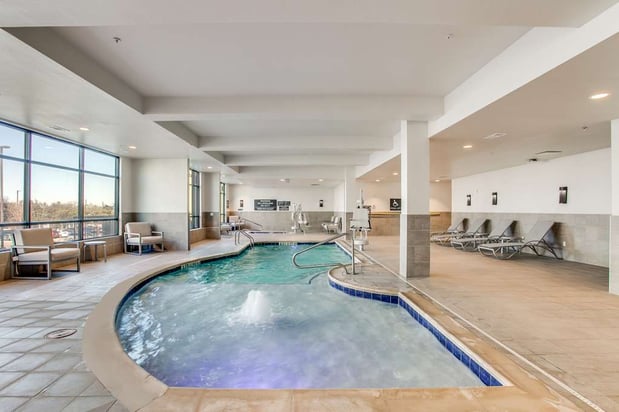 Images Hilton Garden Inn North Dallas Central Expy