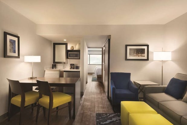 Images Embassy Suites by Hilton Indianapolis Downtown