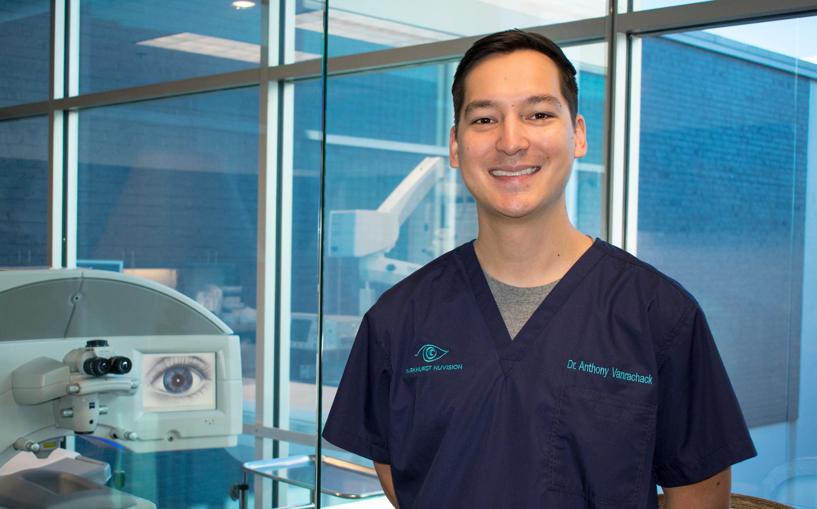 Dr. Anthony Vanrachack Parkhurst NuVision LASIK Eye Surgery San Antonio (210)851-9587