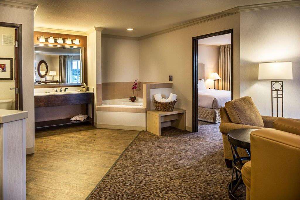 Guest room DoubleTree by Hilton Hotel Bend Bend (541)317-9292