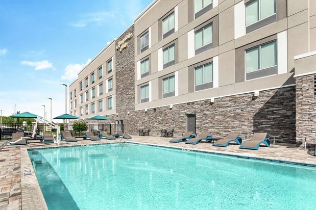 Images Hampton Inn Odessa Trinity