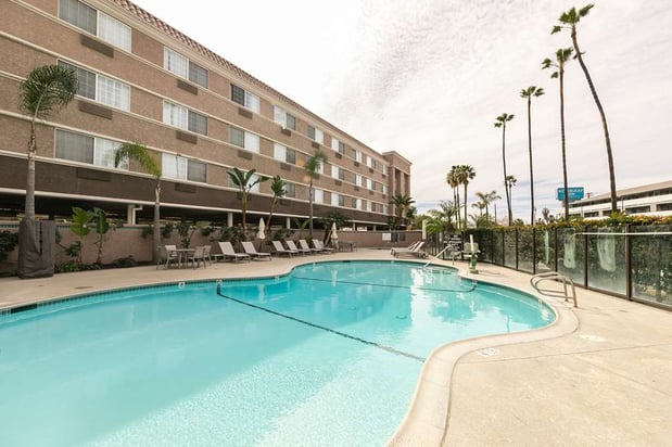 Images Best Western Inn & Suites San Diego – Zoo/SeaWorld Area