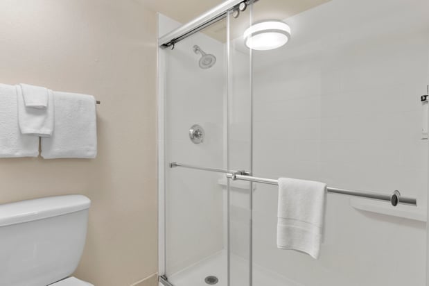 Images Holiday Inn Express Hilton Head Island by IHG