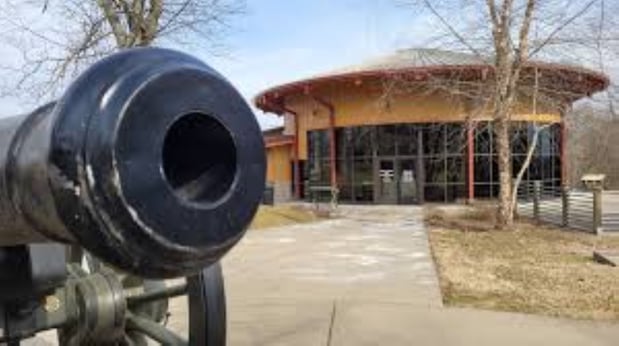 Images Holiday Inn Express & Suites Clarksville North by IHG