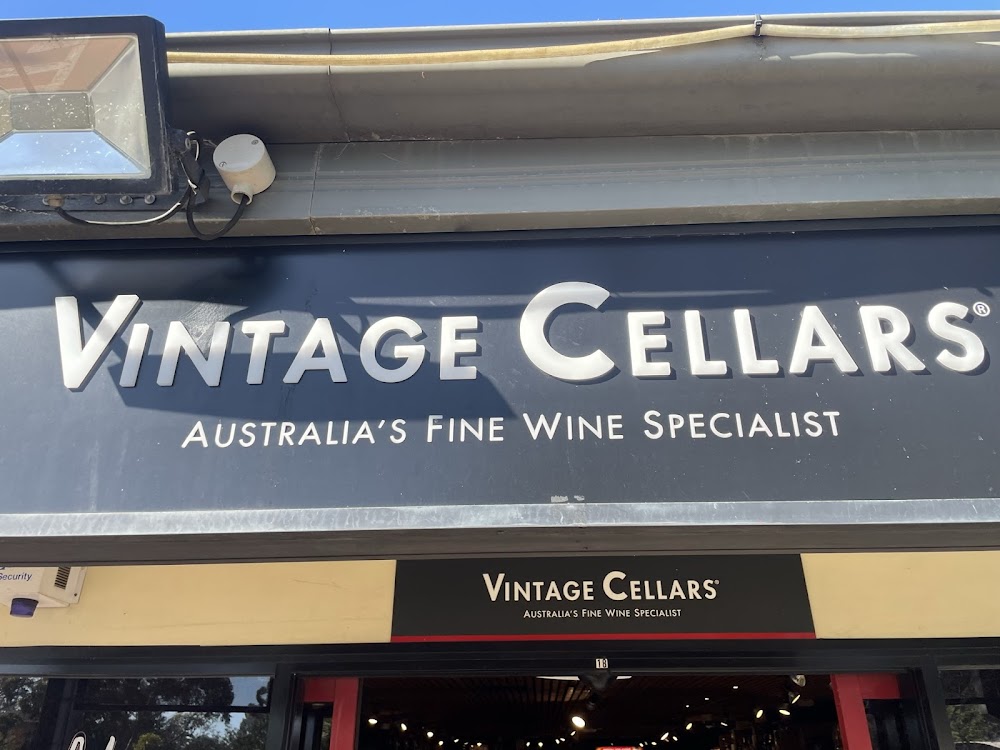Images Vintage Cellars Round Corner