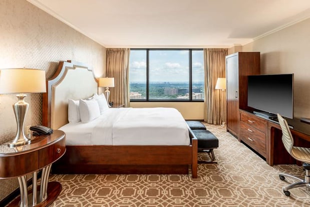 Images Hilton Alexandria Mark Center