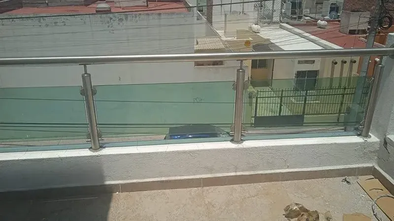 Images Vidrios Y Aluminio Garita