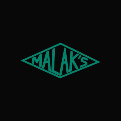 Malak's Auto And Towing Logo