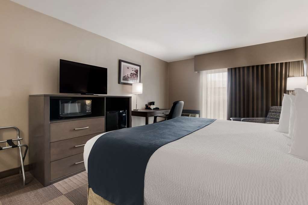 ADAKing Best Western St Catharines Hotel & Conference Centre St. Catharines (905)934-8000