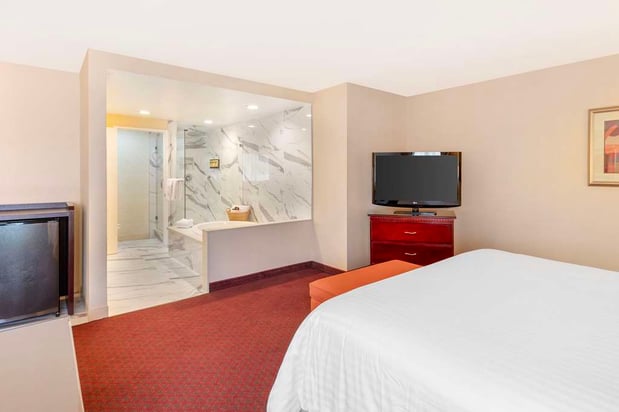Images Best Western Plus West Covina Inn