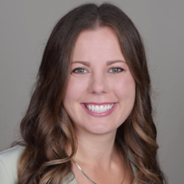 Images Edward Jones - Financial Advisor: Maria Rohde