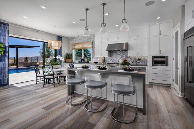Images Skylar by Toll Brothers