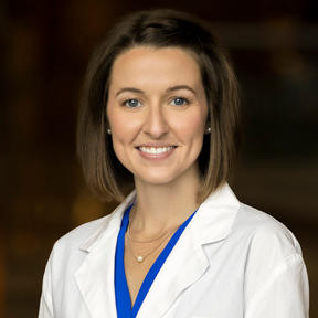 Dr. Hannah Edwards, MD - Chattanooga, TN - Internal Medicine