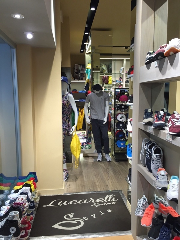 Images Lucarelli Sport  Centro Commerciale Coop