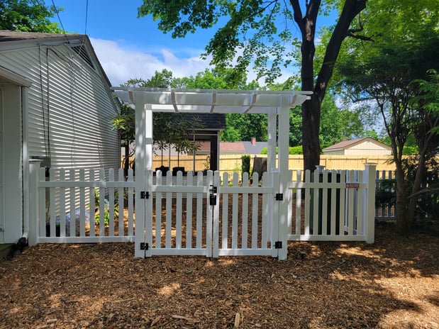 Images Superior Fence & Rail