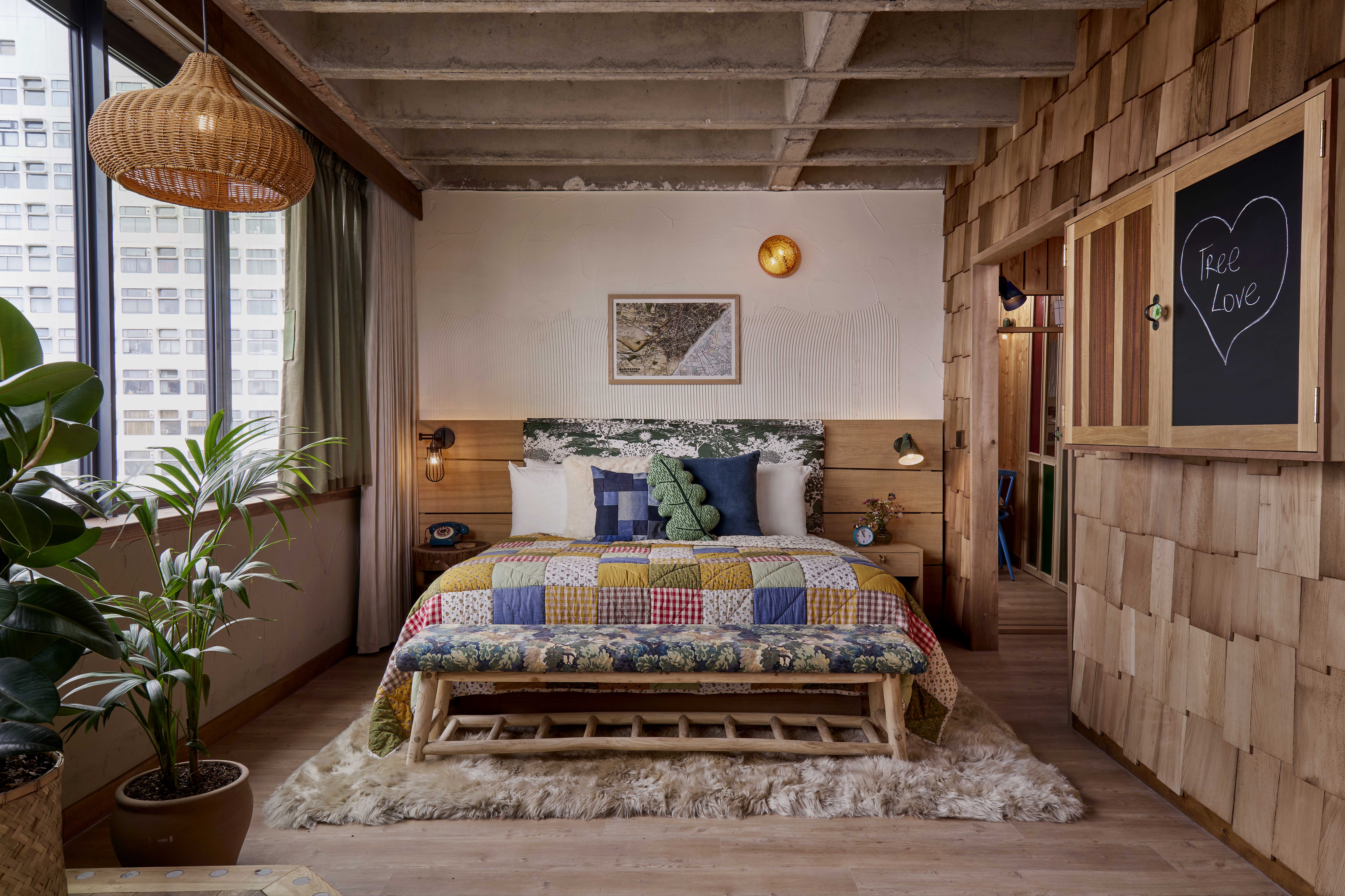 Cabin One Bedroom Suite