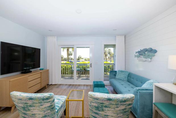 Images Carroll Realty Inc.