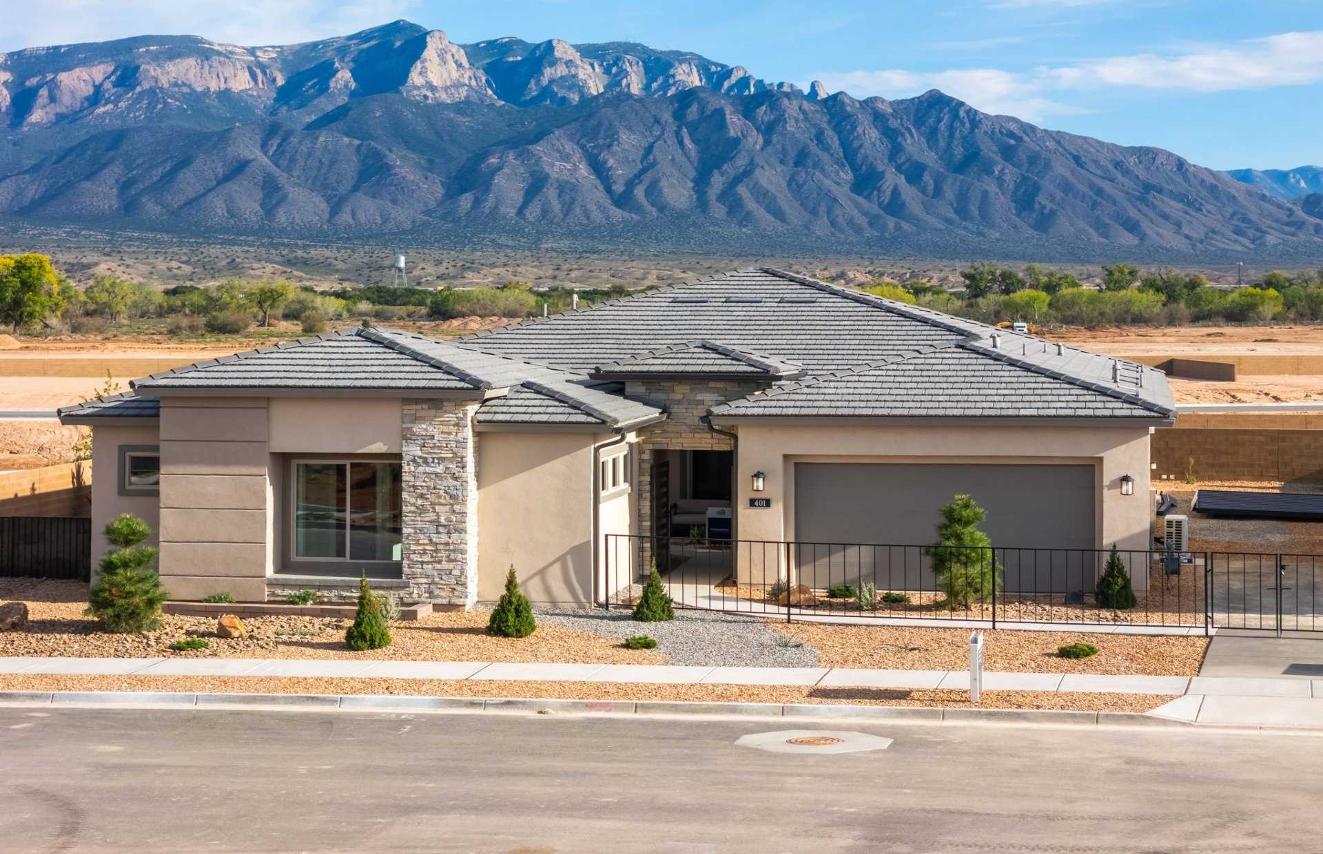 Corazon del Bosque by Pulte Homes