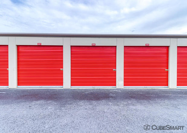 Images CubeSmart Self Storage