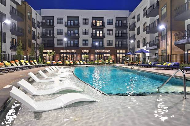 Images Windsor Parkview Apartments